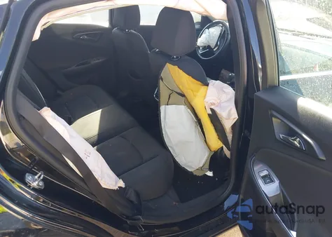 2018 Chevrolet Malibu Lt z USA, uszkodzony, nr VIN 1G1ZD5ST8JF267149